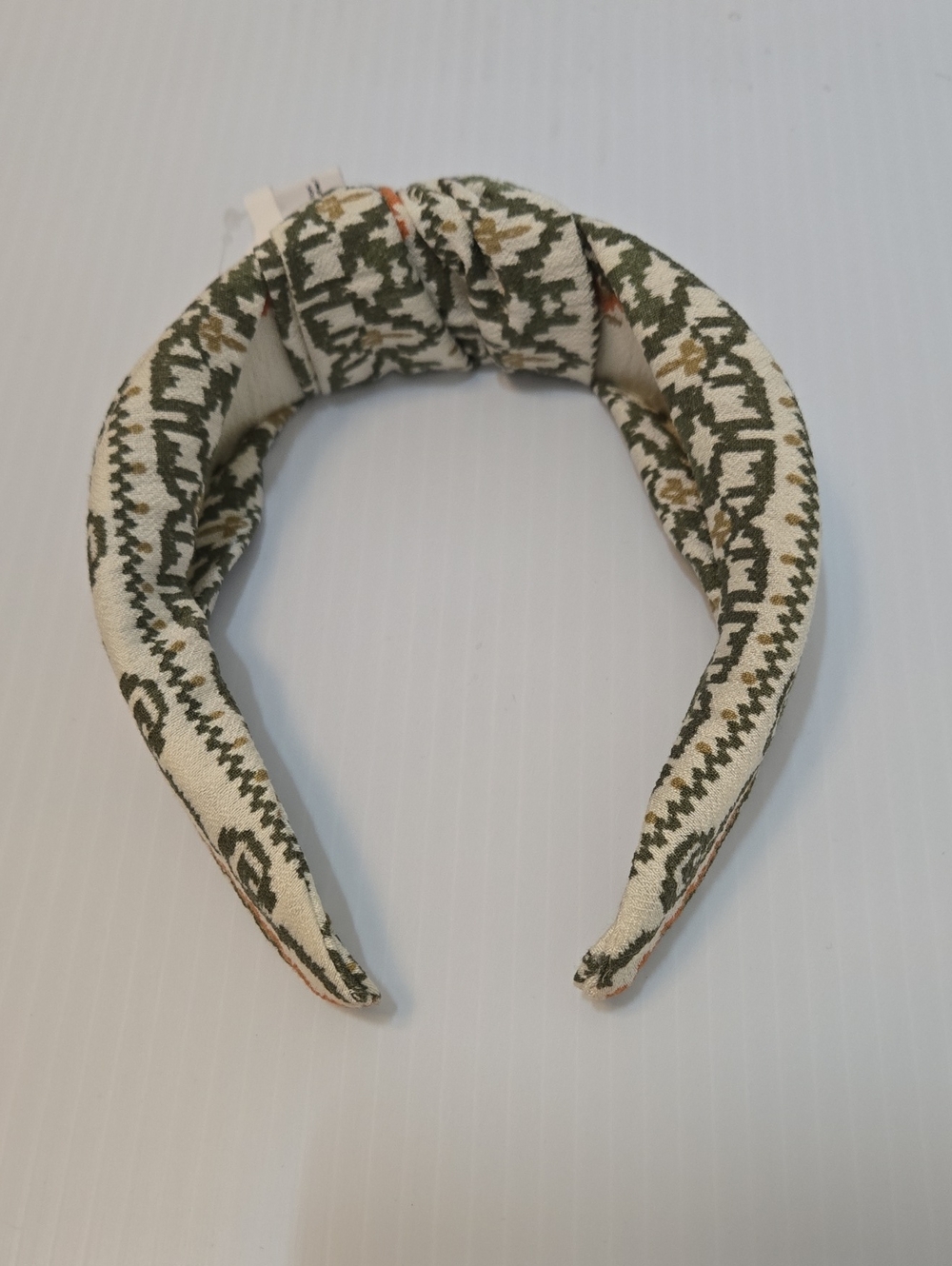 DIADEMA  ANTHROPOLOGIE